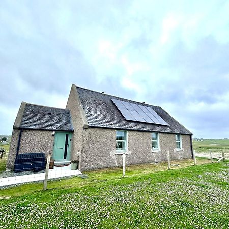 Modern Refurbished Church Nr Butt Of Lewis Beaches Port of Ness Bagian luar foto
