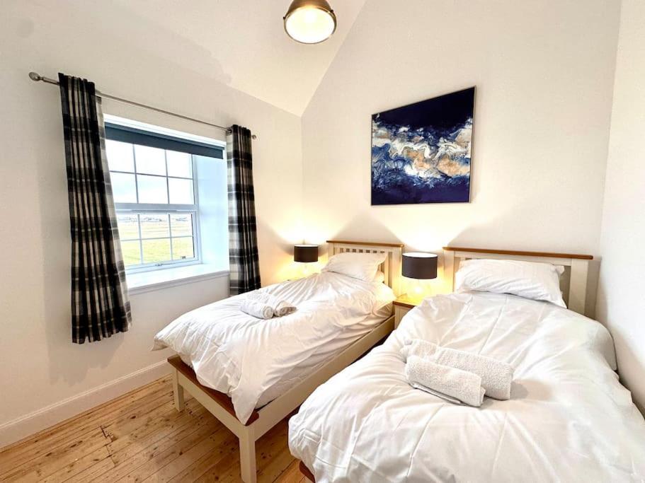 Modern Refurbished Church Nr Butt Of Lewis Beaches Port of Ness Bagian luar foto
