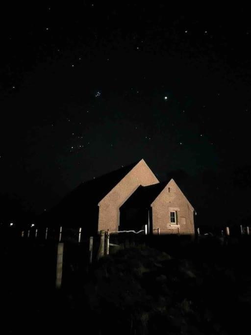 Modern Refurbished Church Nr Butt Of Lewis Beaches Port of Ness Bagian luar foto